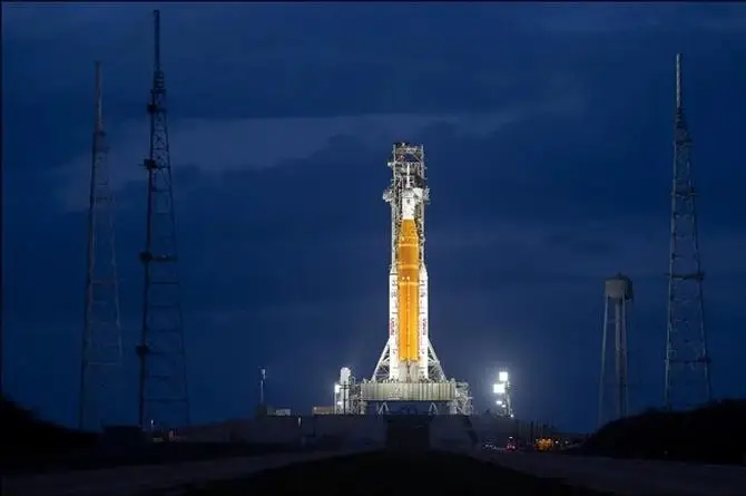 ¡Saca la botana! Regresa el humano a la Luna y XEU lo va a transmitir 